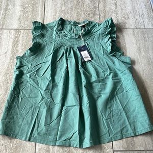Universal Thread ,XL,green,ruffled neck and arms,blouse for women,pleated front